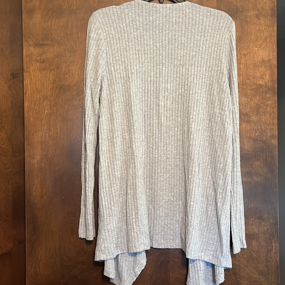 Grey Cardigan - Picture 3 of 3